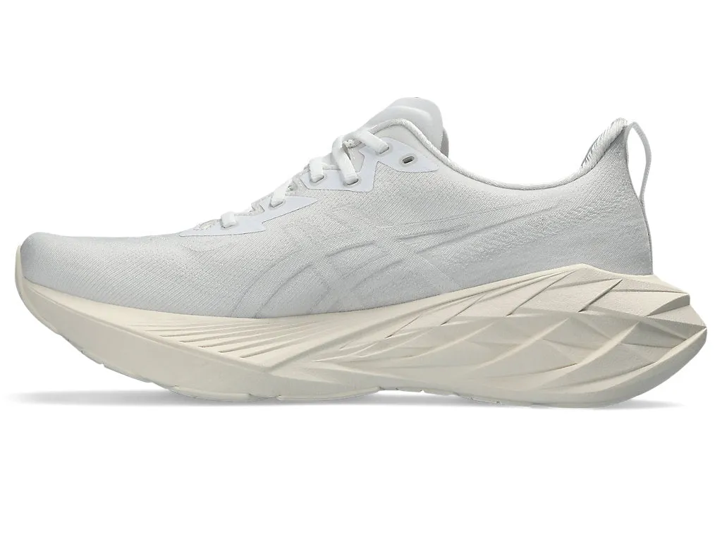 Asics Novablast 4 - White/White for Women, B-Width