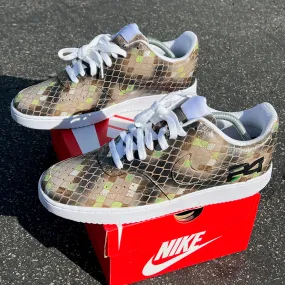 Custom Nike shoes with Snakeskin pattern - place your custom order now.