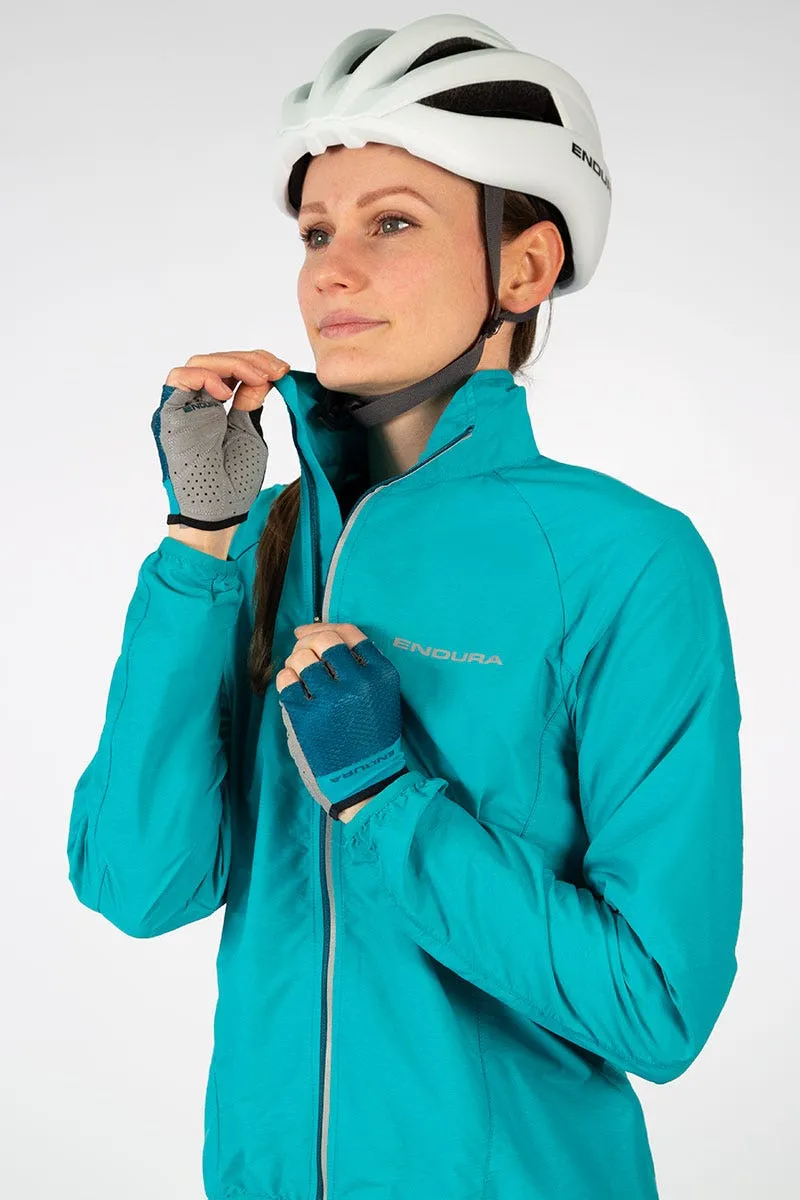 Cyclist windbreaker women Endura Pakajak blue.