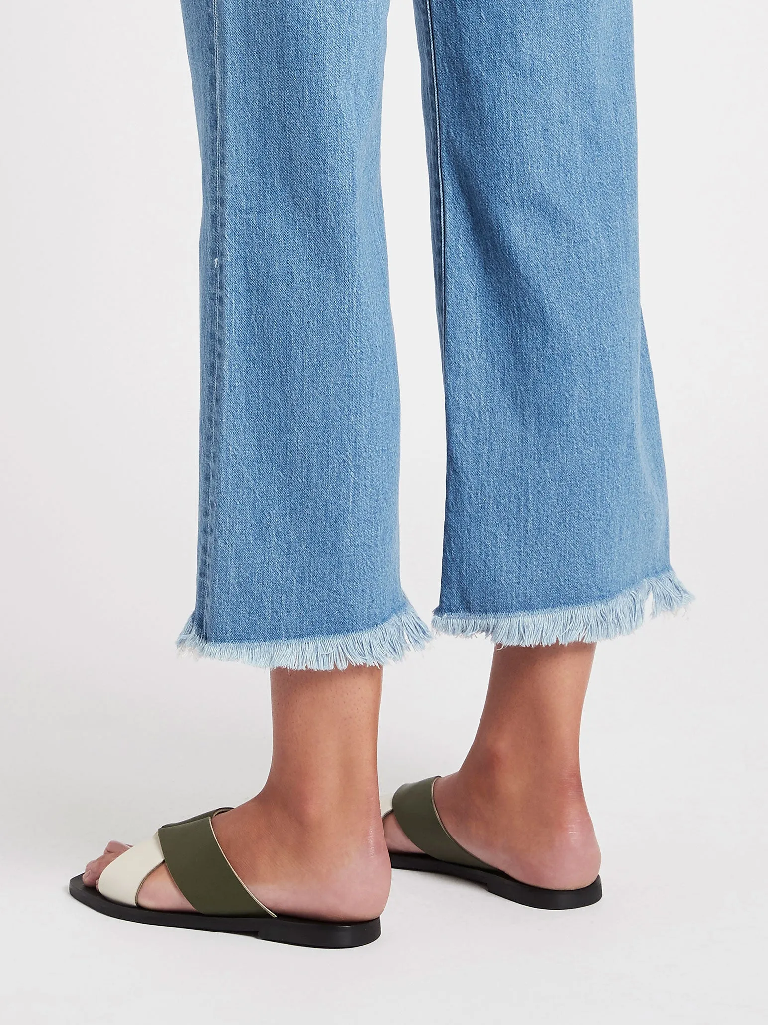 Denim Cropped Jeans for Women