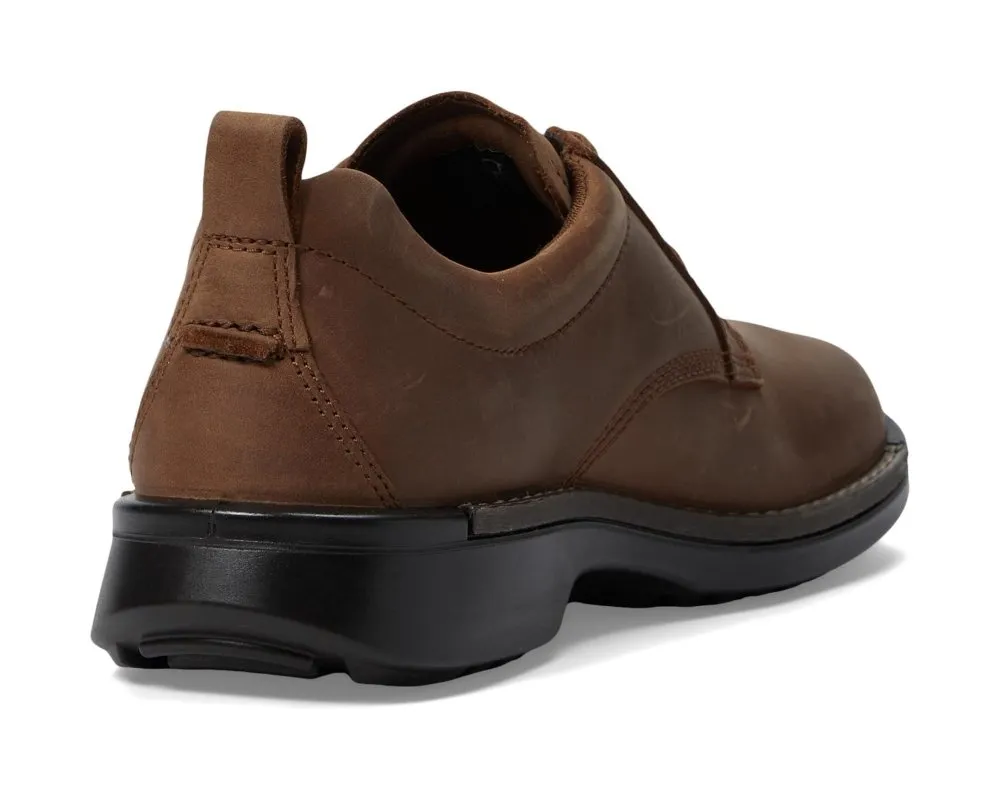 Ecco Men's Fusion Plain Toe - Brown.