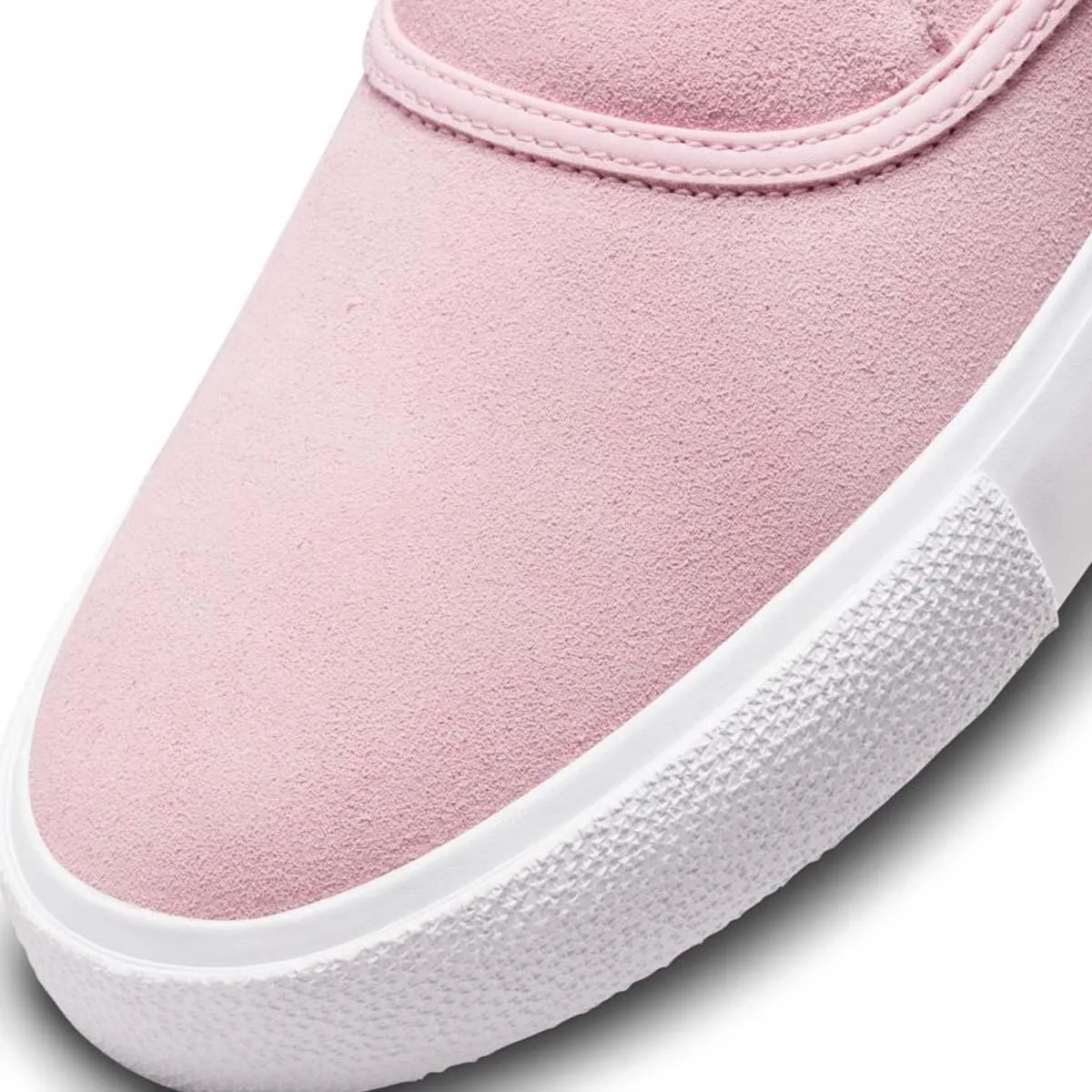 Leticia Bufoni SB Zoom Verona Slip skateboard shoes