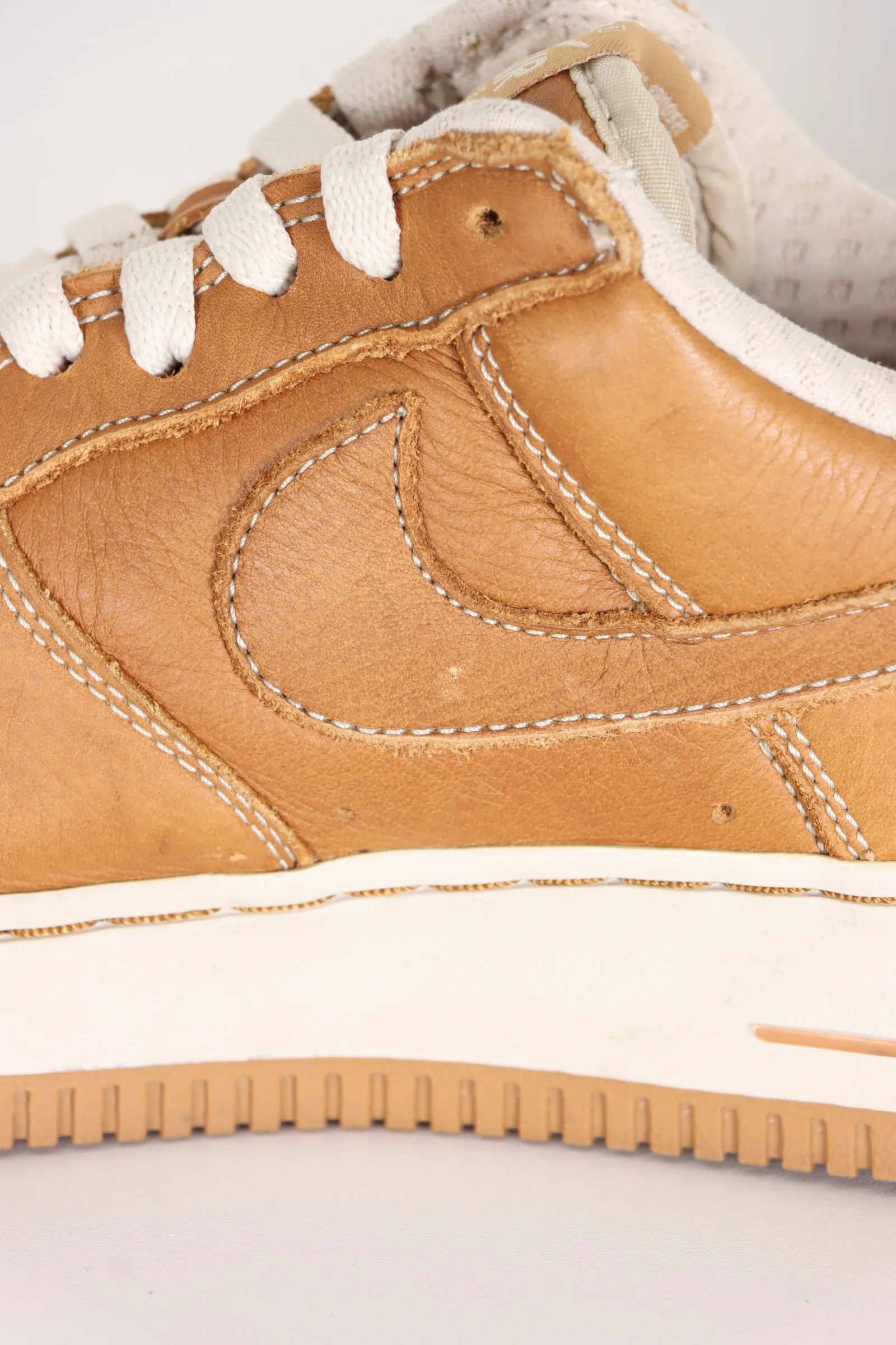 NIKE Air Force 1 Premium Brown Leather Sneakers (9)