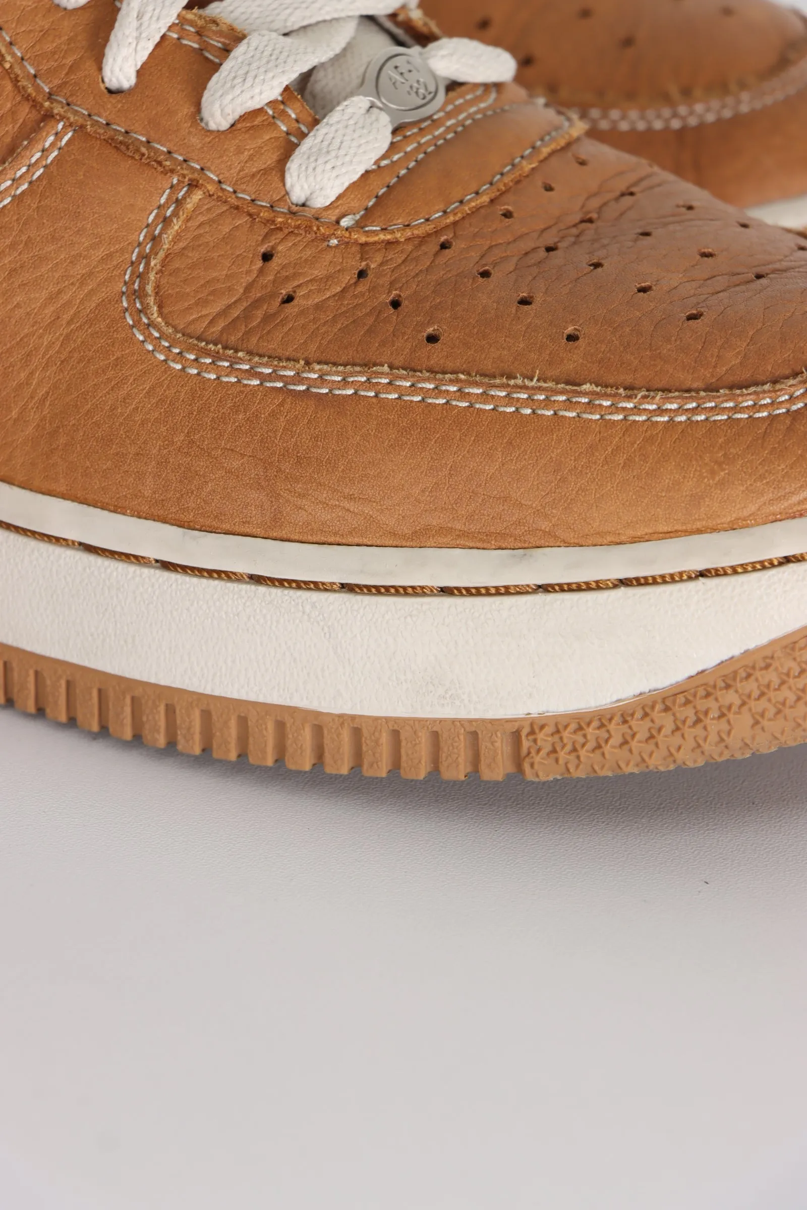 NIKE Air Force 1 Premium Brown Leather Sneakers (9)