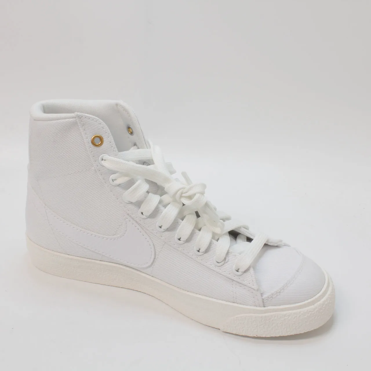 Nike Blazer Mid 77 White Canvas UK Size 3