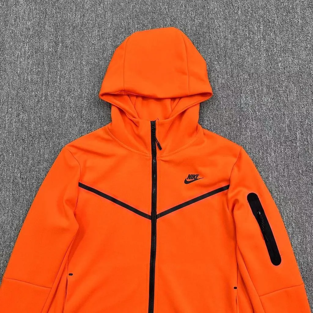 Nike Tech - Orange