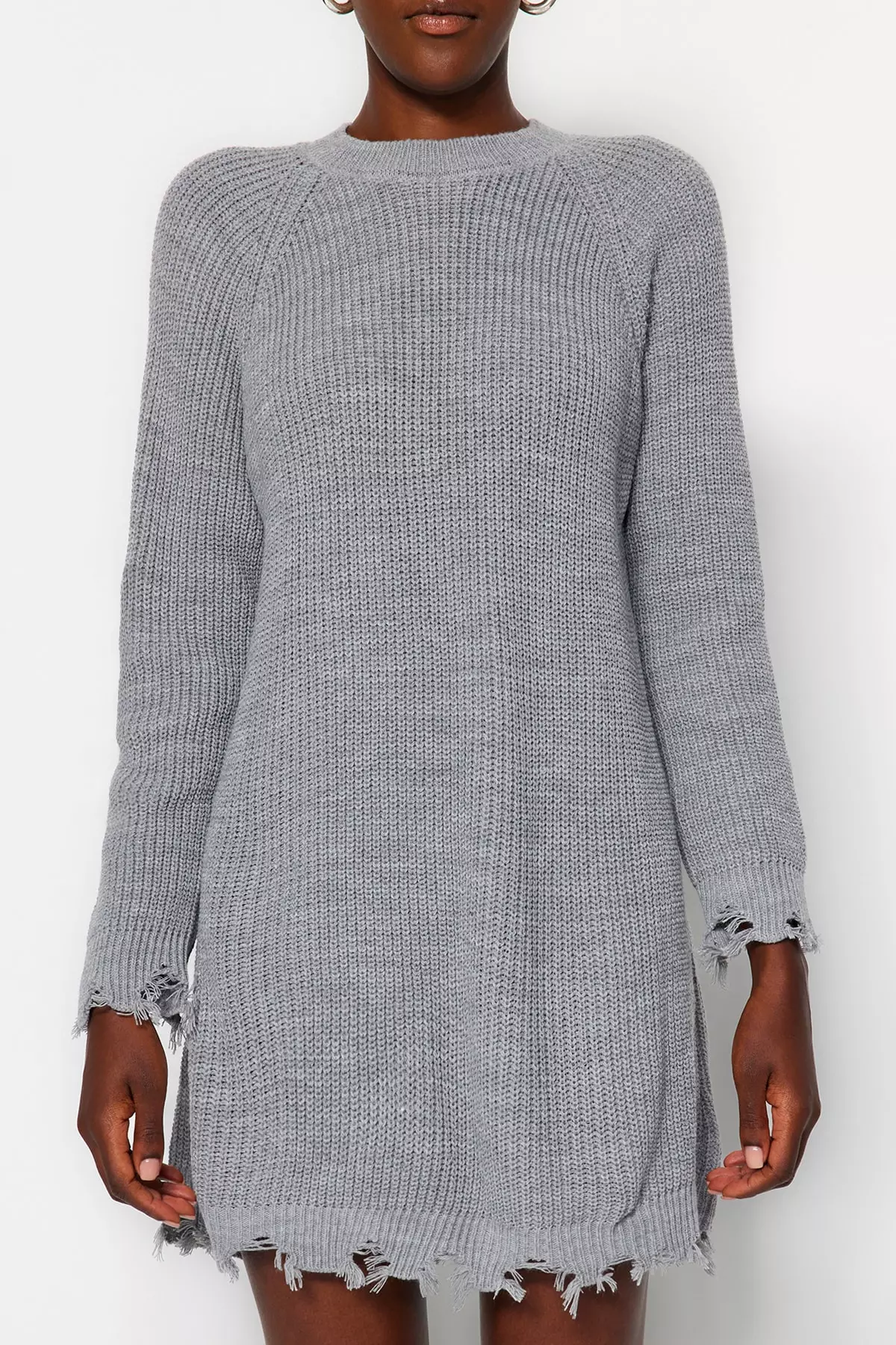 Trendyol Gray Mini Knitwear Dress with Flow Detail and Raglan Sleeves